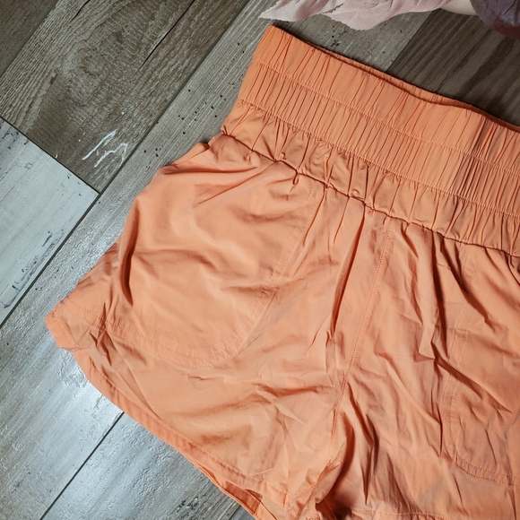 NWT JoyLab Peach Coral Athletic Running Shorts Size XS - Picture 11 of 11